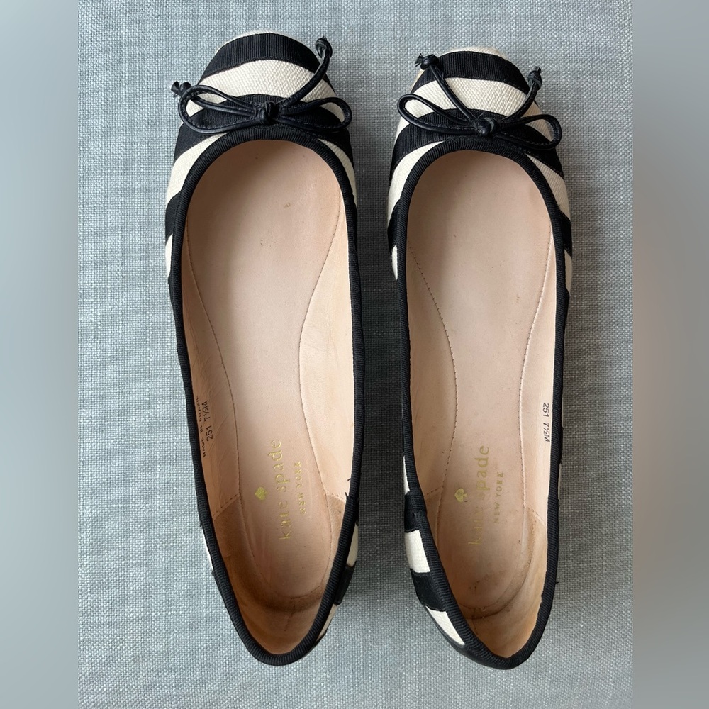 Kate Spade Black and White Striped Women's Ballet Flats Size 7-1/2.